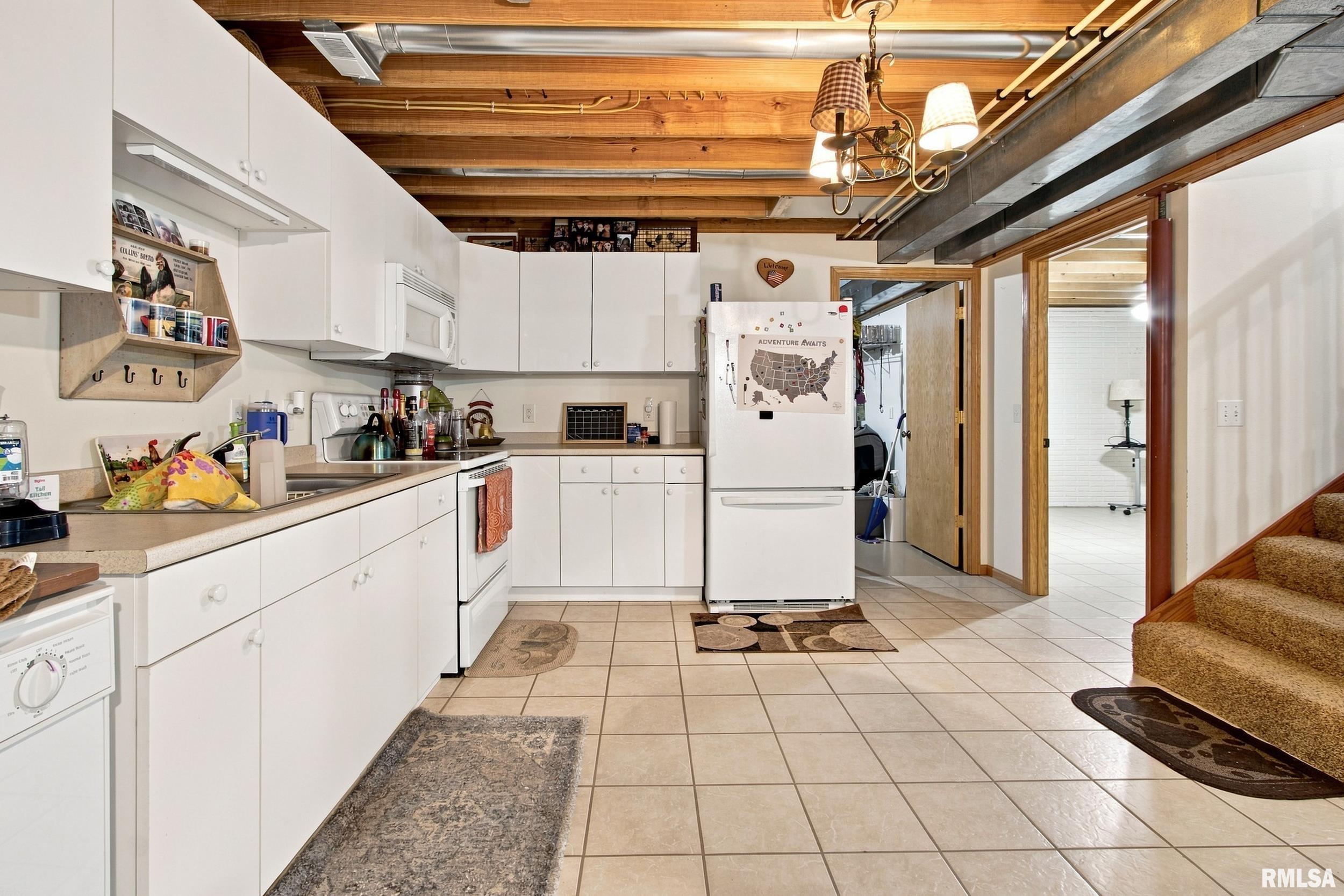 576 Coral Road Colchester, IL 62326 - Photo 29 of 55 Gallery Image 29