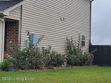 622 Golden Wing Road Mount Washington, KY 40047 - Photo 41 of 42 16ee702386aff7b2712ce89d343edb14-cc_ft_3
