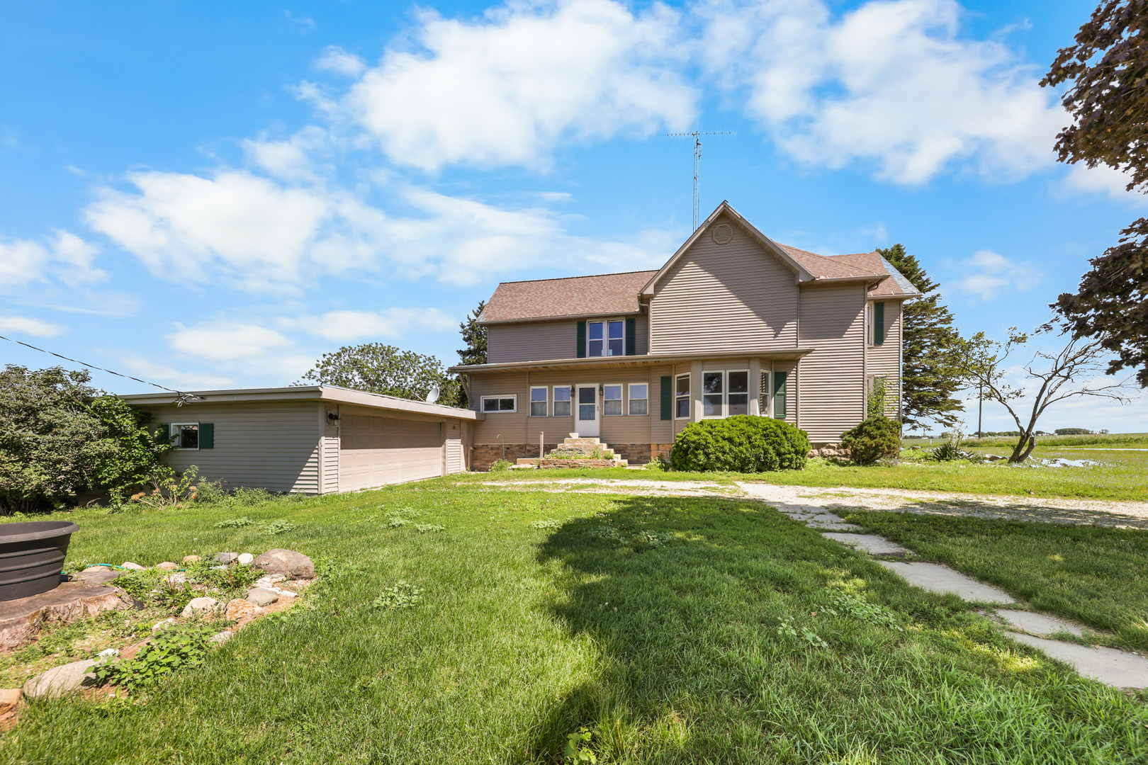 3447 East 27th Road Marseilles, IL 61341 - Photo 3 of 26