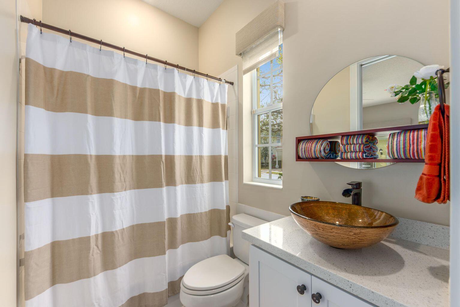 307 Sweet Bay Circle Jupiter, FL 33458 - Photo 15 of 21 17-Guest Bath