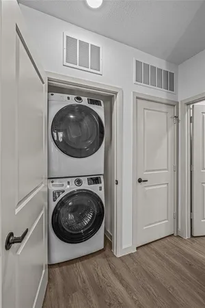 $1,502 | 7455 West Camp Wisdom Road, Unit 4201, Dallas, TX 75236