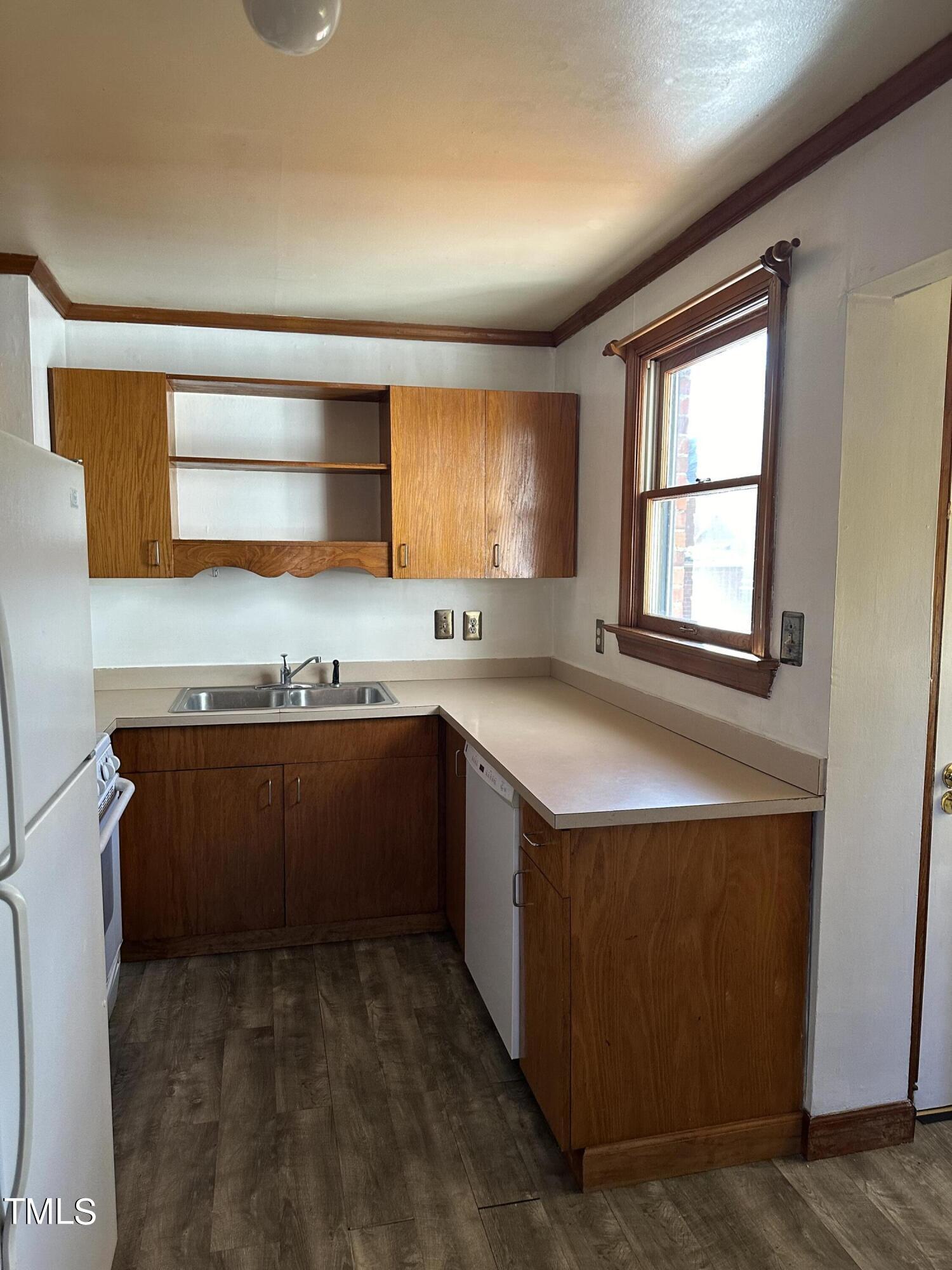820 Young Street Raleigh, NC 27608 - Photo 7 of 15 kitchen