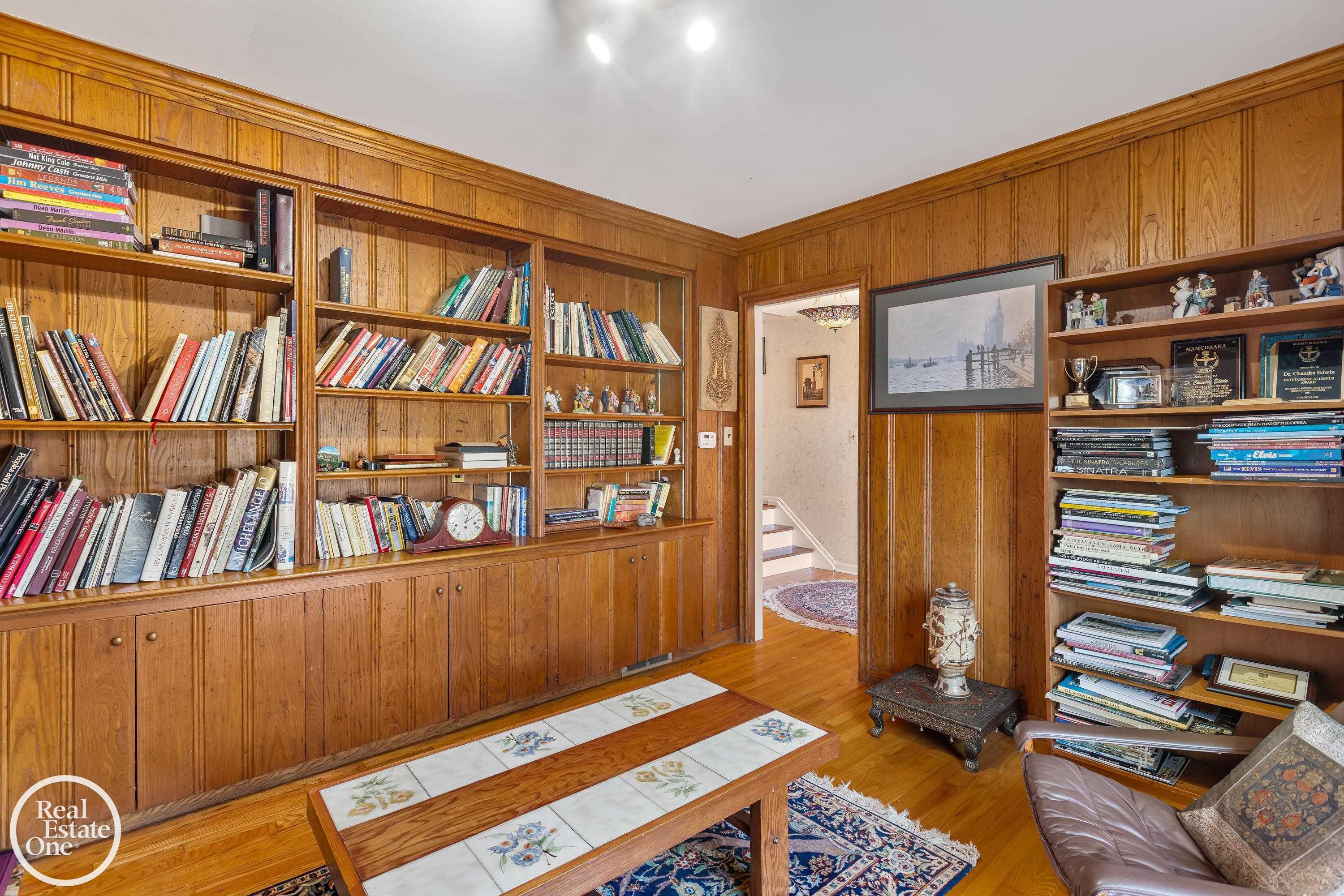 161 Stephens Road Grosse Pointe Farms, MI 48236 - Photo 11 of 65