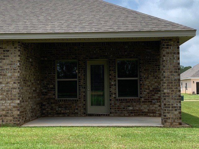 9304 Sitka Drive, Unit 90 Foley, AL 36535 - Photo 16 of 21 Covered back porch