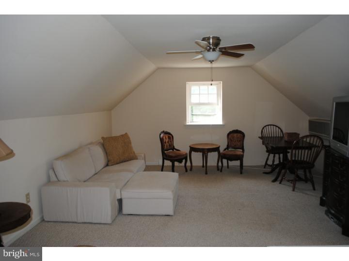 389 Sugartown Road Wayne, PA 19087 - Photo 14 of 20 Gallery Image 14