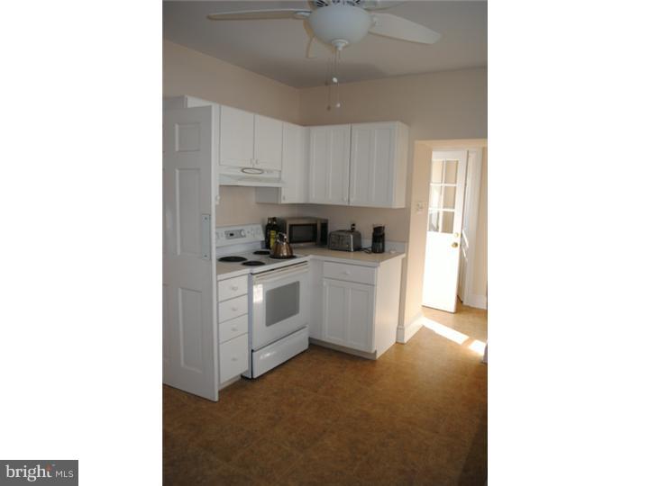 389 Sugartown Road Wayne, PA 19087 - Photo 8 of 20 Gallery Image 8