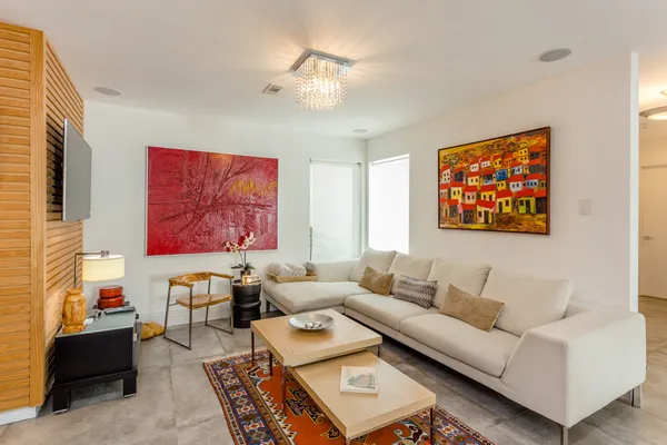 $4,990 | 2005 Potomac Drive, Unit B, Houston, TX 77057