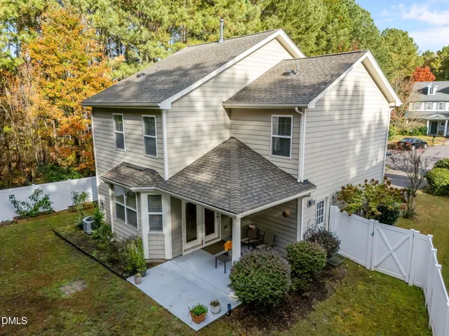 $527,000 | 407 Elm Farm Place, Morrisville, NC 27560