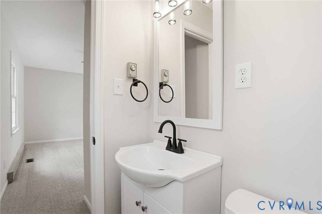 3488 Jefferson Landing Road Powhatan, VA 23139 - Photo 19 of 28