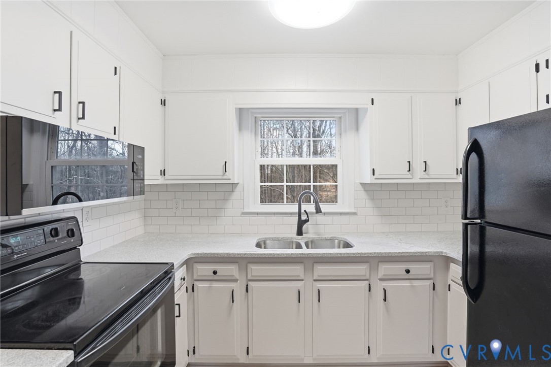 3488 Jefferson Landing Road Powhatan, VA 23139 - Photo 2 of 28