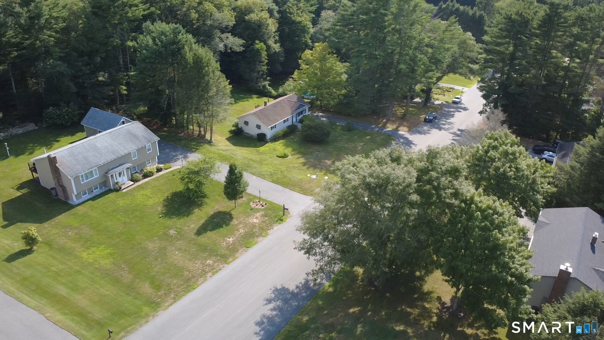 37 Henry Road Killingly, CT 06239 - Photo 2 of 17 Gallery Image 2