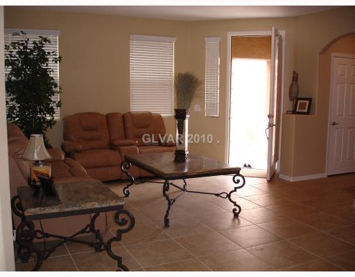 383 Foster Springs Road Las Vegas, NV 89148 - Photo 2 of 22 Interior Space/Layout.