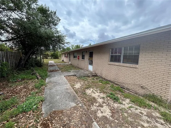 $1,300 | 140 Ave W Northwest, Unit 3, Winter Haven, FL 33881
