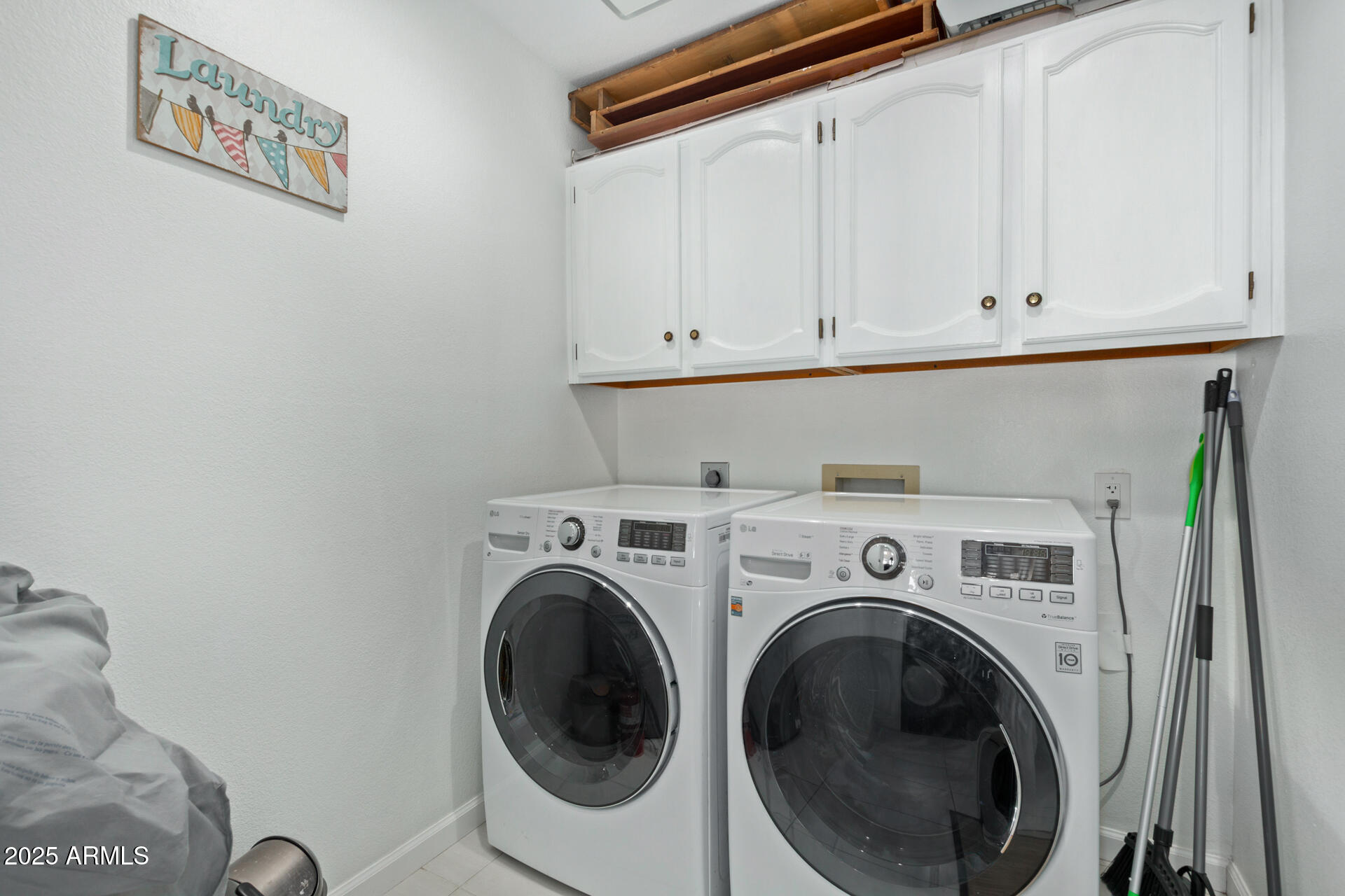 1948 East Jeanine Drive Tempe, AZ 85284 - Photo 45 of 45 a utility room with dryer and washer