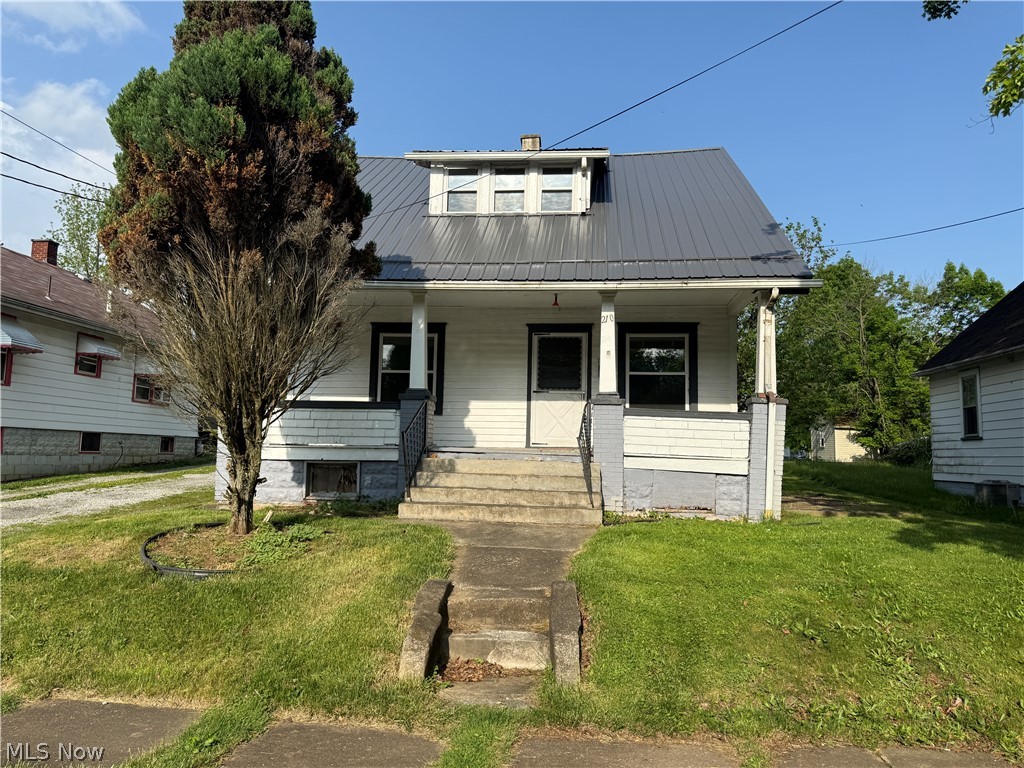 210 Perry Street, Unit FRONT Struthers, OH 44471 - Photo 1 of 26
