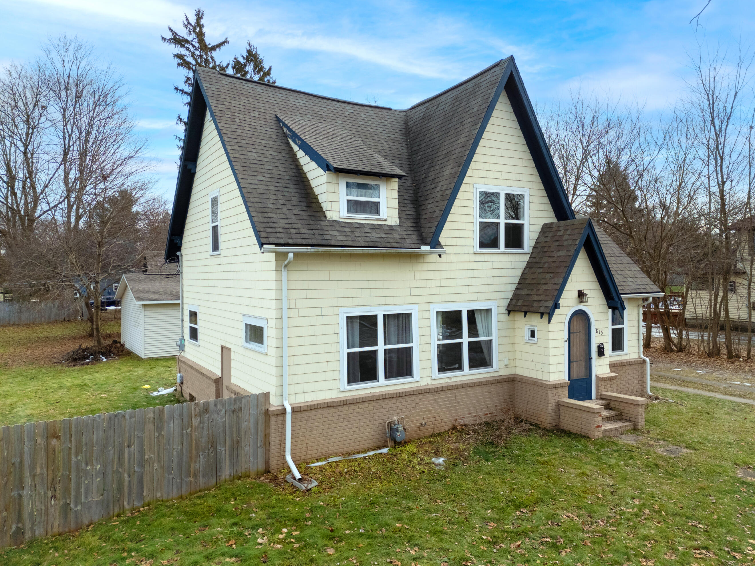 815 North Main Street Three Rivers, MI 49093 - Photo 2 of 39 DJI_20251222120744_0092_D