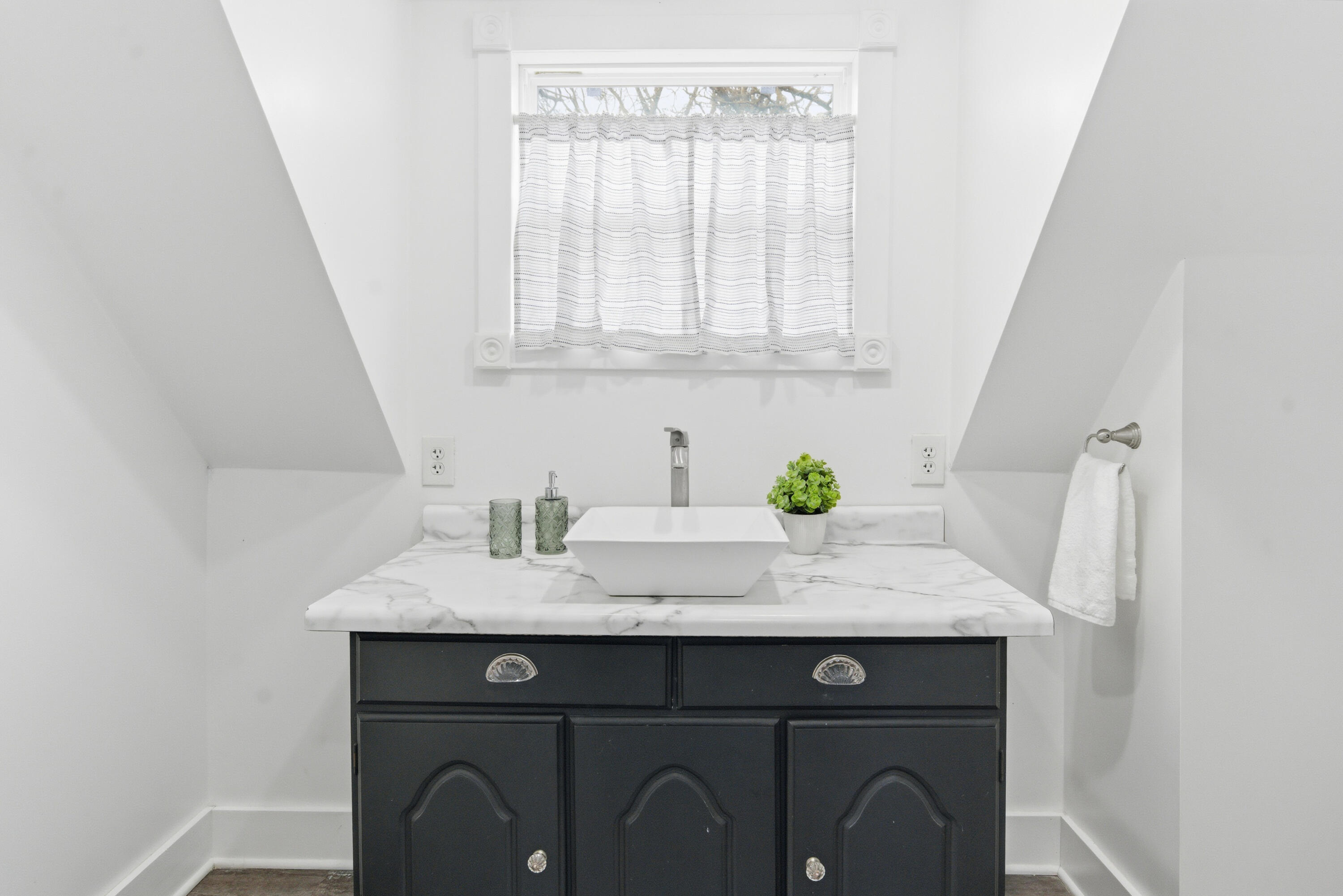 815 North Main Street Three Rivers, MI 49093 - Photo 29 of 39 DSC04351