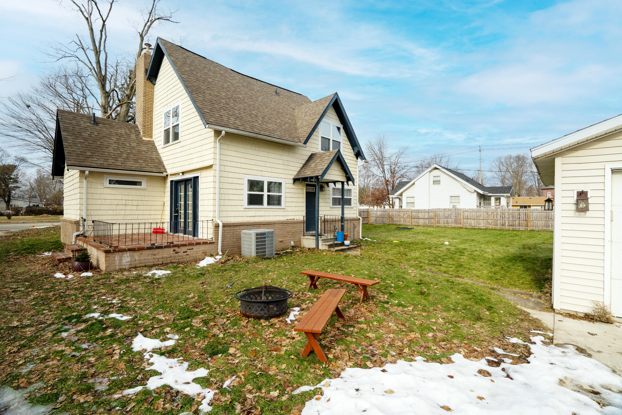 815 North Main Street Three Rivers, MI 49093 - Photo 32 of 39 DSC04354