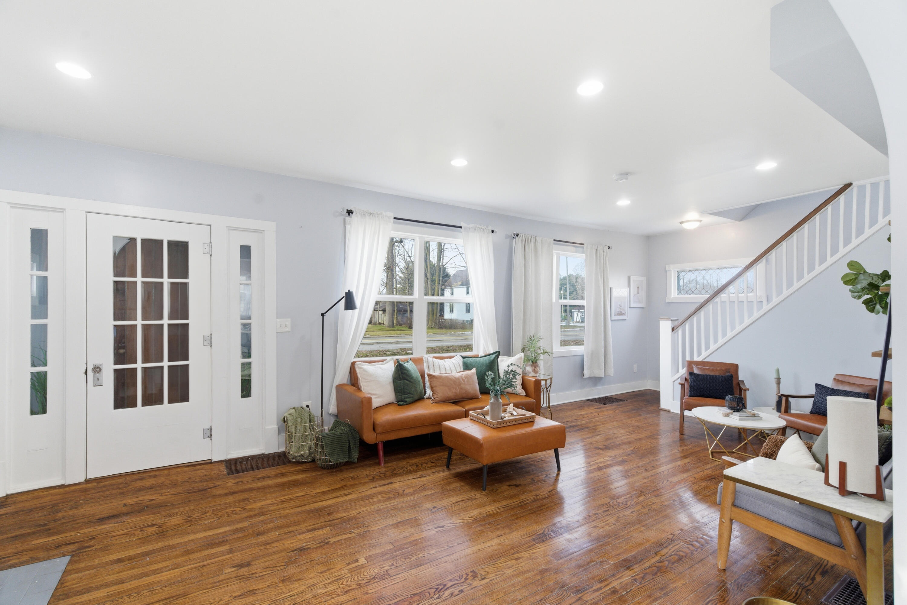 815 North Main Street Three Rivers, MI 49093 - Photo 6 of 39 DSC04282