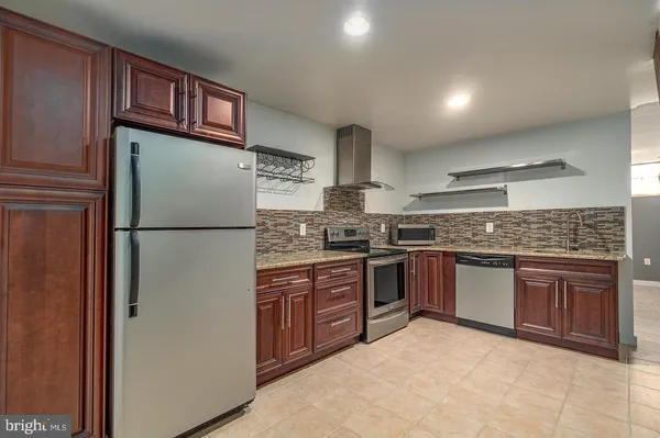 $235,000 | 1910 Fairmount Avenue, Unit A, Philadelphia, PA 19130