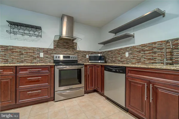 $235,000 | 1910 Fairmount Avenue, Unit A, Philadelphia, PA 19130