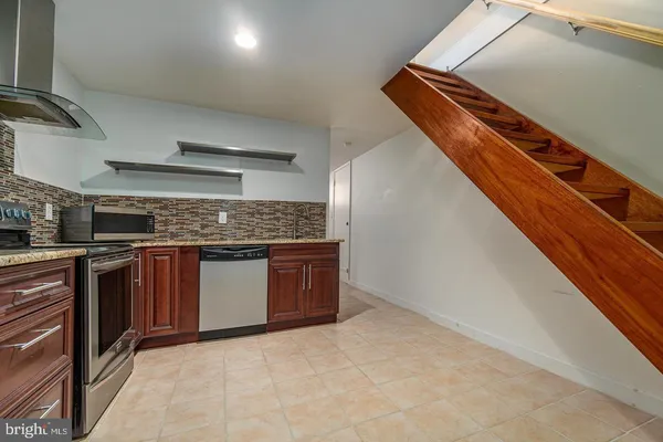 $235,000 | 1910 Fairmount Avenue, Unit A, Philadelphia, PA 19130