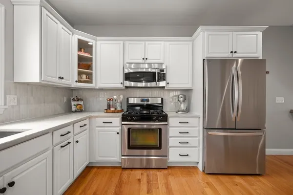 $889,900 | 8 Gates Lane, Unit A, Wakefield, MA 01880