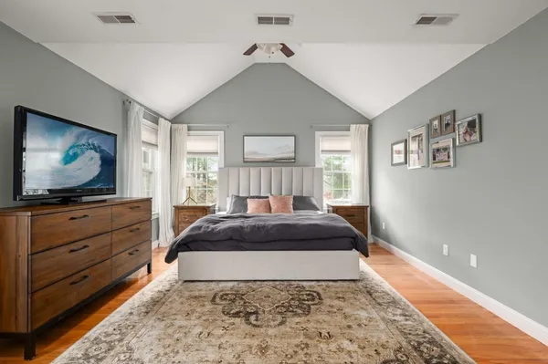 $889,900 | 8 Gates Lane, Unit A, Wakefield, MA 01880