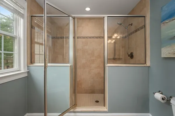 $889,900 | 8 Gates Lane, Unit A, Wakefield, MA 01880