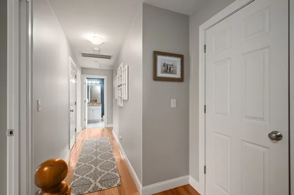 $889,900 | 8 Gates Lane, Unit A, Wakefield, MA 01880