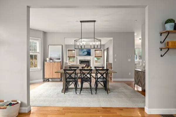 $889,900 | 8 Gates Lane, Unit A, Wakefield, MA 01880