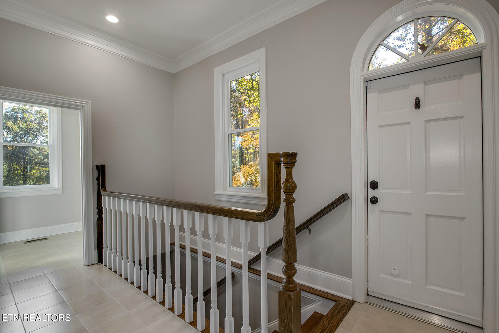 135 Amanda Drive Oak Ridge, TN 37830 - Photo 27 of 60 27_AmandaDrive_135_LaundryEntry-DeckExit