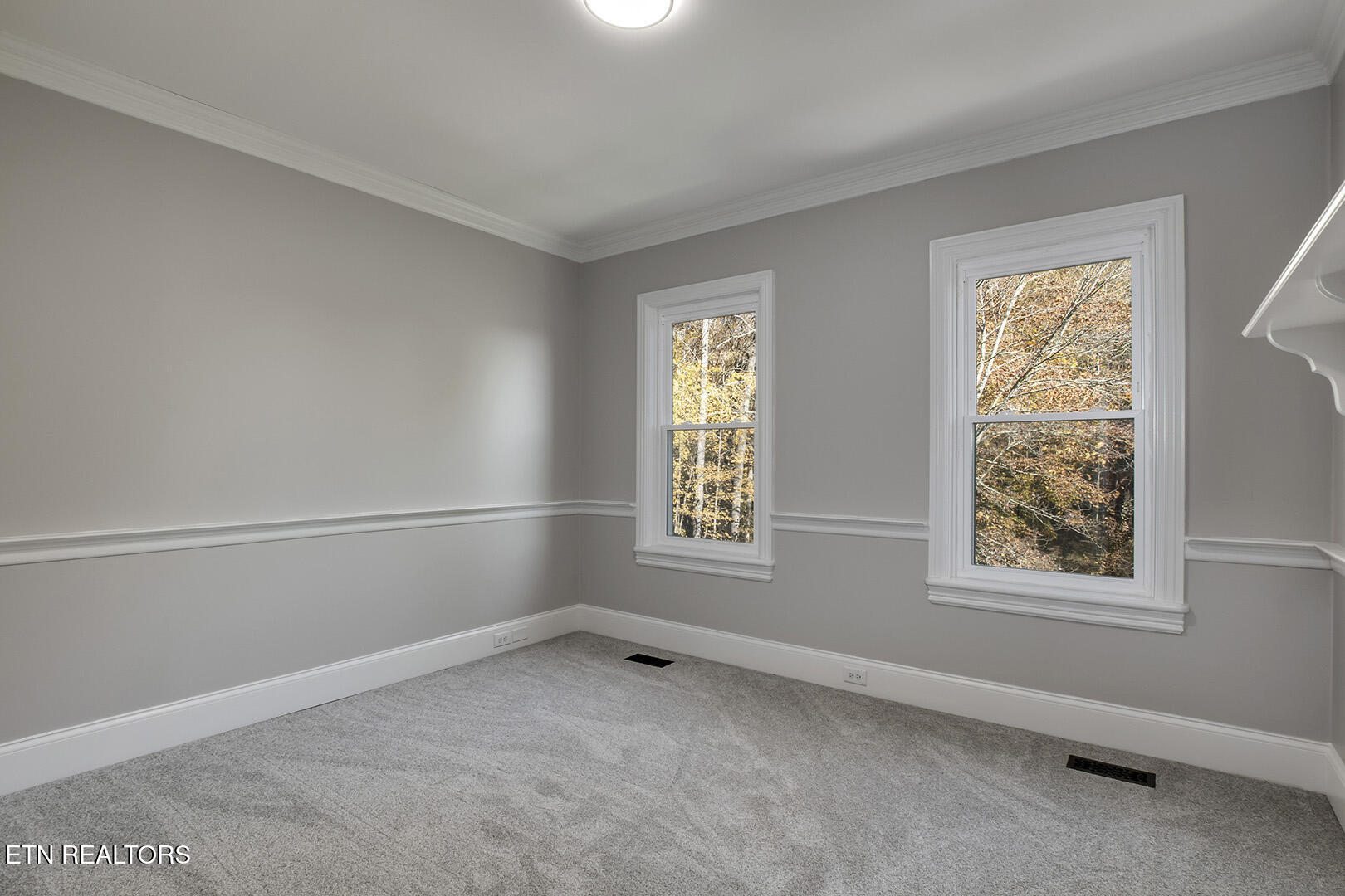 135 Amanda Drive Oak Ridge, TN 37830 - Photo 40 of 60 40_AmandaDrive_135_Bedroom3_01