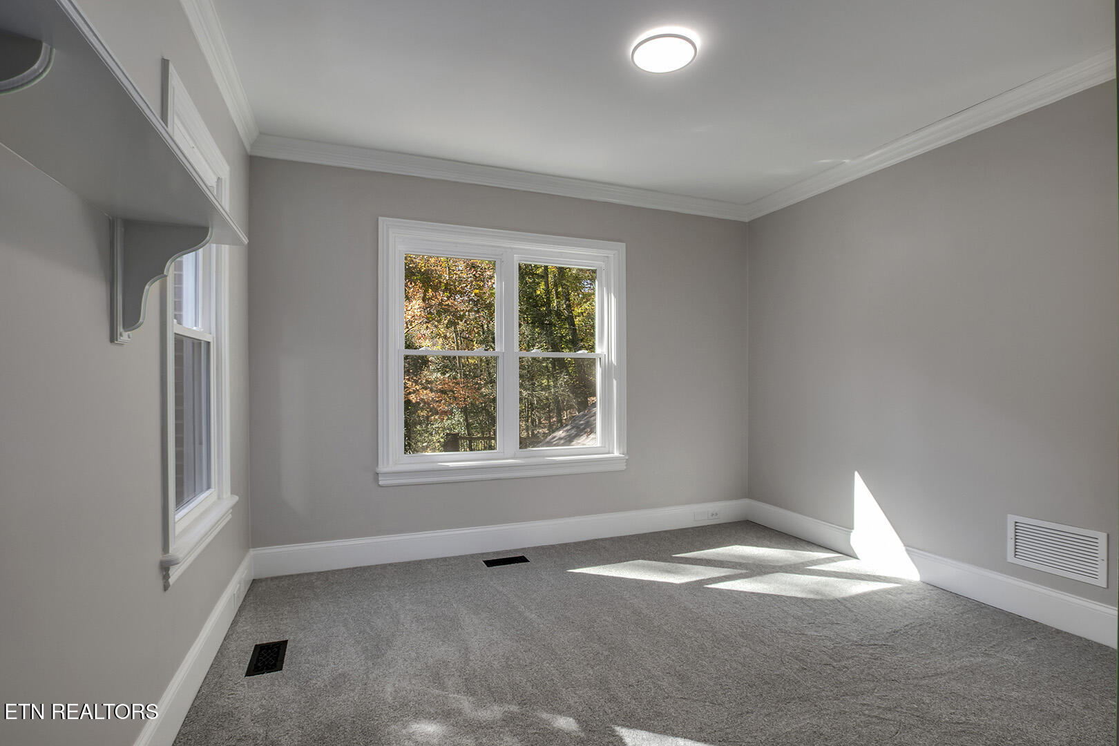 135 Amanda Drive Oak Ridge, TN 37830 - Photo 51 of 60 51_AmandaDrive_135_Bedroom5_01