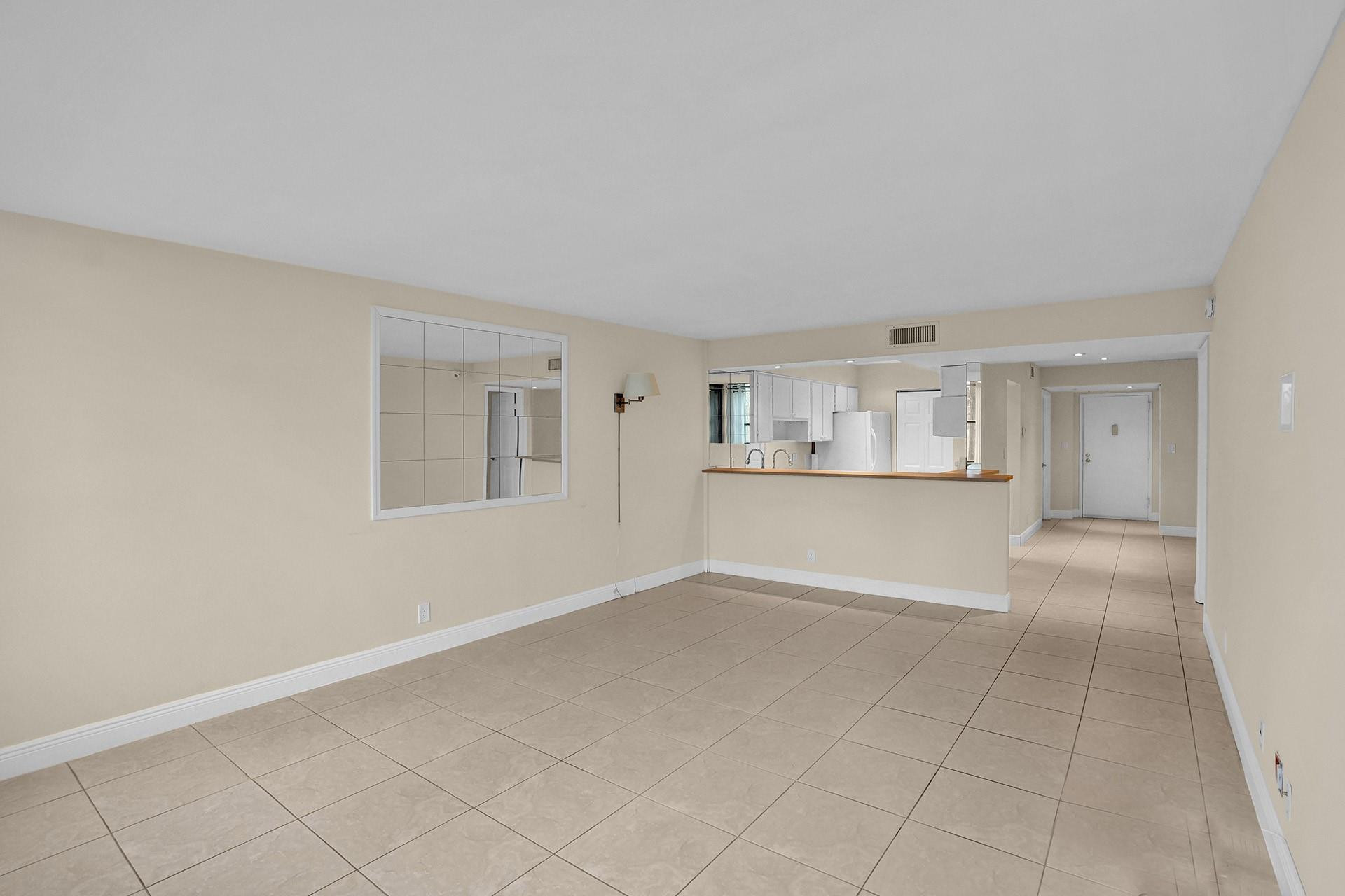 16300 Golf Club Road, Unit 109 Weston, FL 33326 - Photo 4 of 10 Photo 4