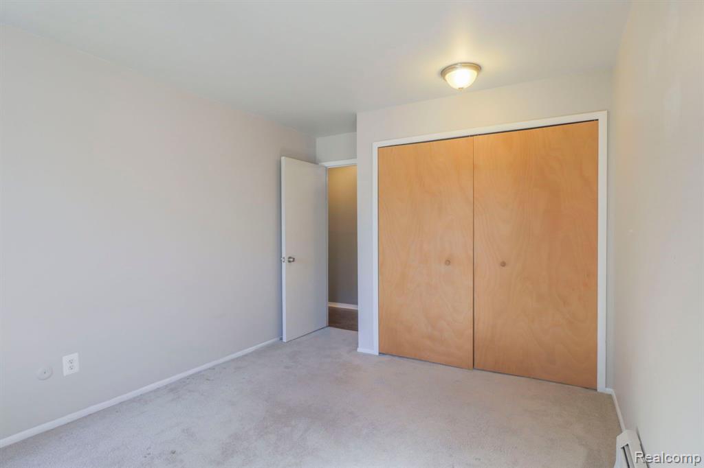 2230 West 14 Mile Road, Unit 26 Royal Oak, MI 48073 - Photo 13 of 23