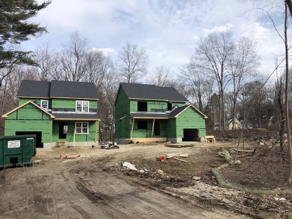 16 Farnum Street Uxbridge, MA 01569 - Photo 26 of 27 a front view of a house with a yard