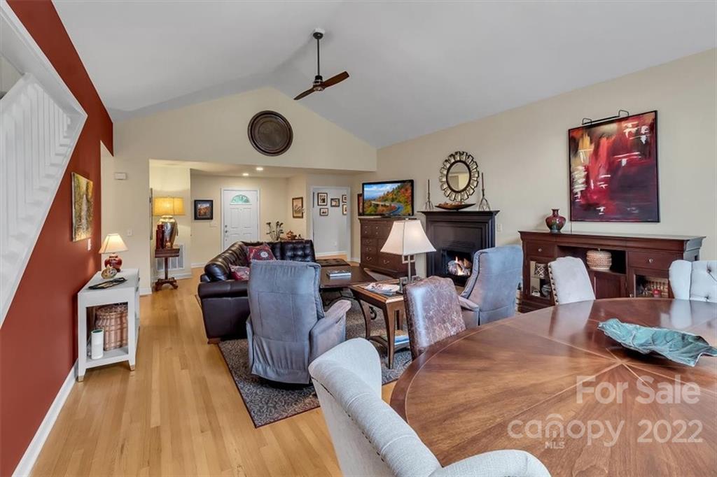 84 Spice Ridge Waynesville, NC 28786 - Photo 11 of 36 Gallery Image 11