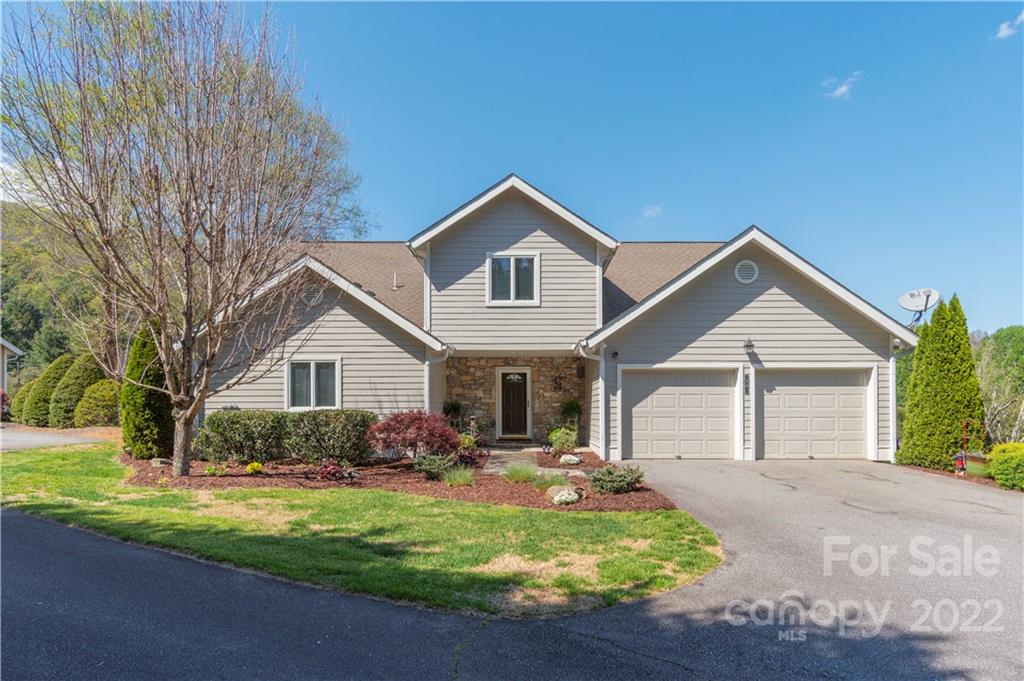 84 Spice Ridge Waynesville, NC 28786 - Photo 2 of 36 Gallery Image 2