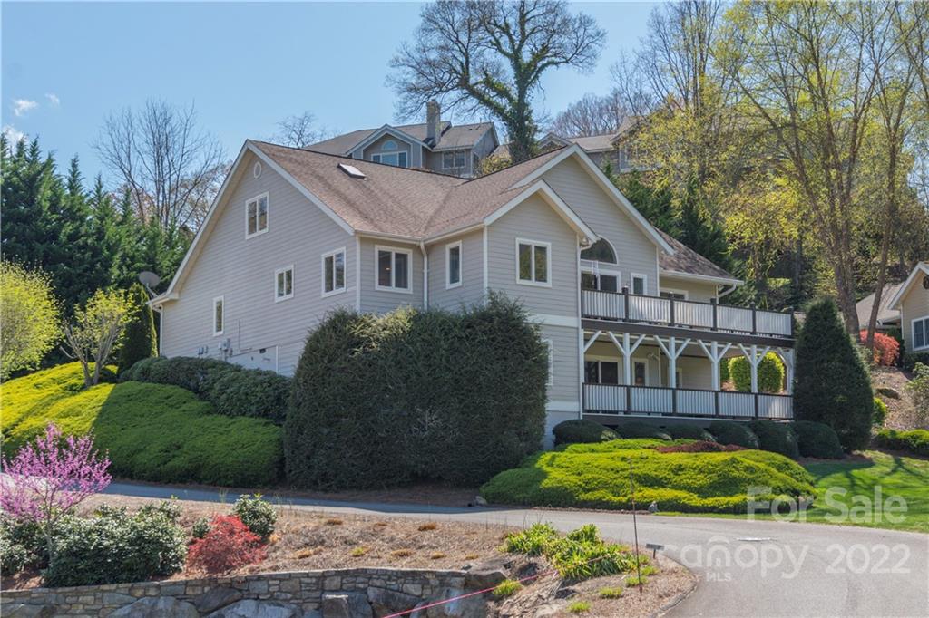 84 Spice Ridge Waynesville, NC 28786 - Photo 3 of 36 Gallery Image 3