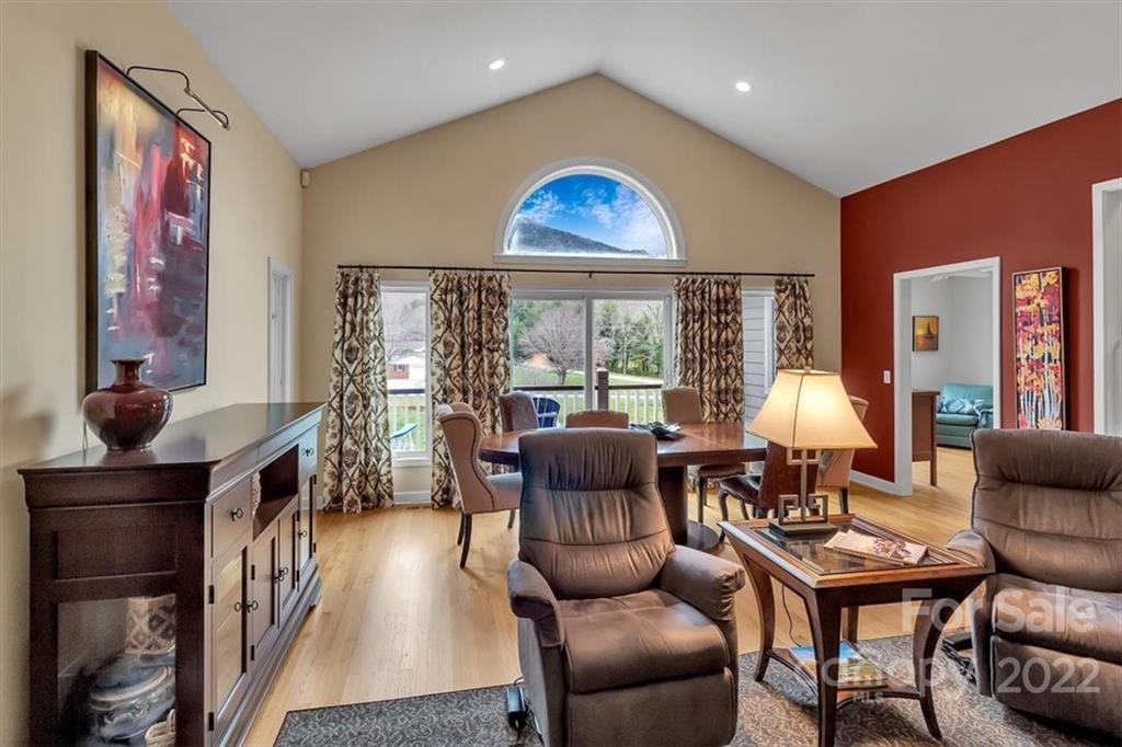 84 Spice Ridge Waynesville, NC 28786 - Photo 7 of 36 Gallery Image 7