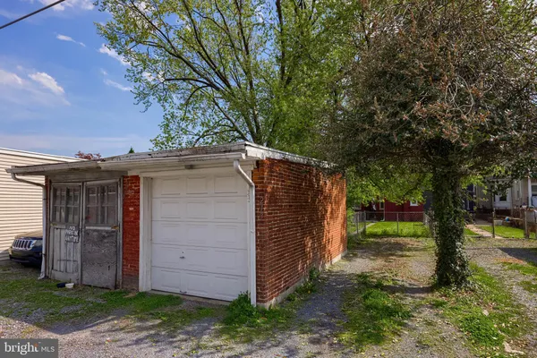 $279,900 | 213 East Ross Street, Lancaster, PA 17602