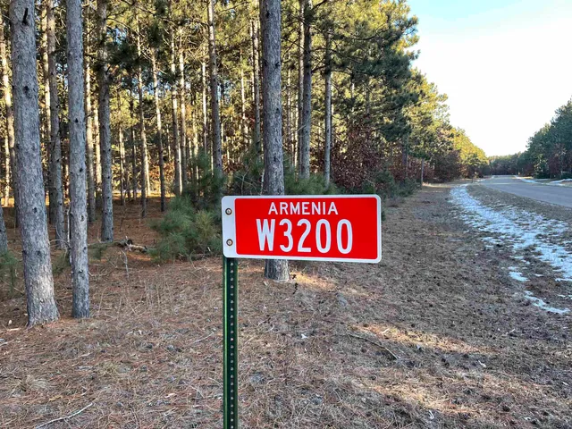 $69,000 | W3200 Yellow Banks Trail, Nekoosa, WI 54457