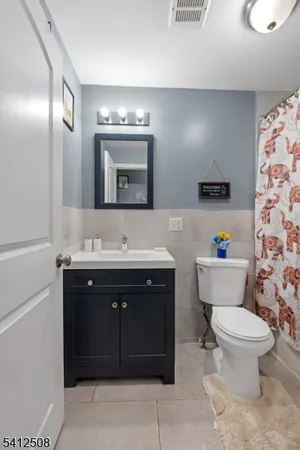 $2,900 | 73 Winans Avenue, Unit 1, Newark, NJ 07108