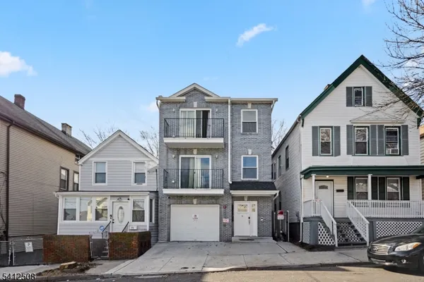 $2,900 | 73 Winans Avenue, Unit 1, Newark, NJ 07108