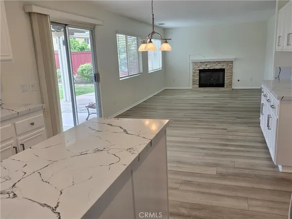 $4,000 | 32957 Bonita Mesa Street, Temecula, CA 92592