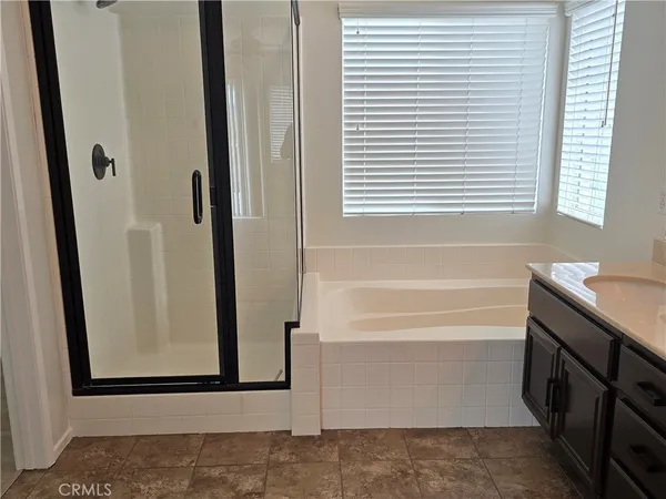 $4,000 | 32957 Bonita Mesa Street, Temecula, CA 92592