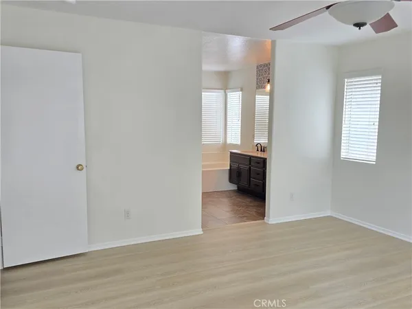 $4,000 | 32957 Bonita Mesa Street, Temecula, CA 92592