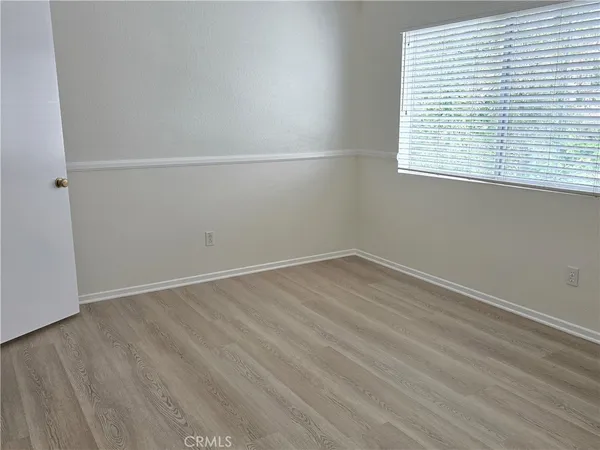 $4,000 | 32957 Bonita Mesa Street, Temecula, CA 92592