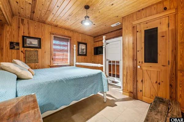 $1,949,000 | 2393 Sandfiddler Road, Unit 5, Corolla, NC 27927
